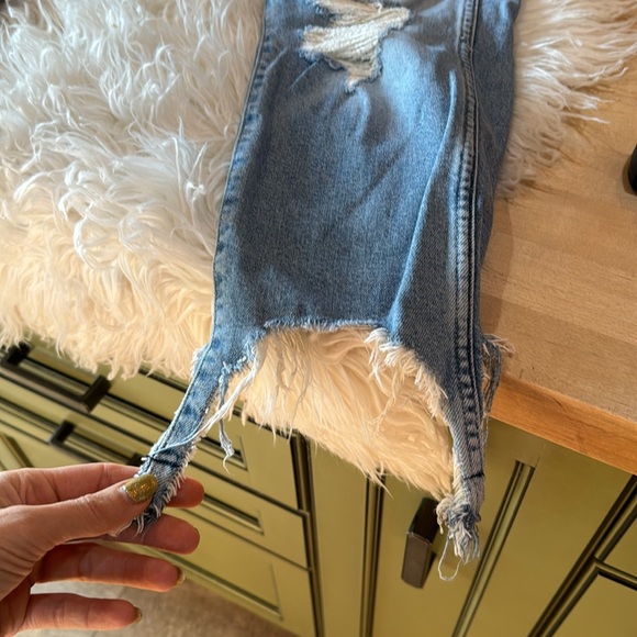 3x1 NYC distressed capri jeans - Picture 9 of 12